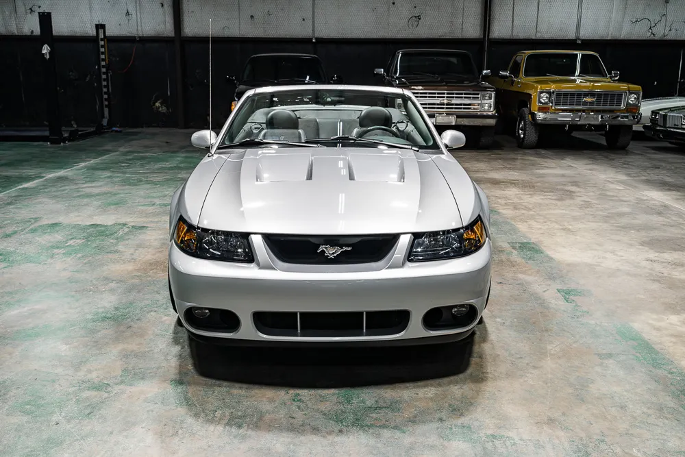 7_2004-Ford-Cobra-Silver Metallic-216718-40.jpg